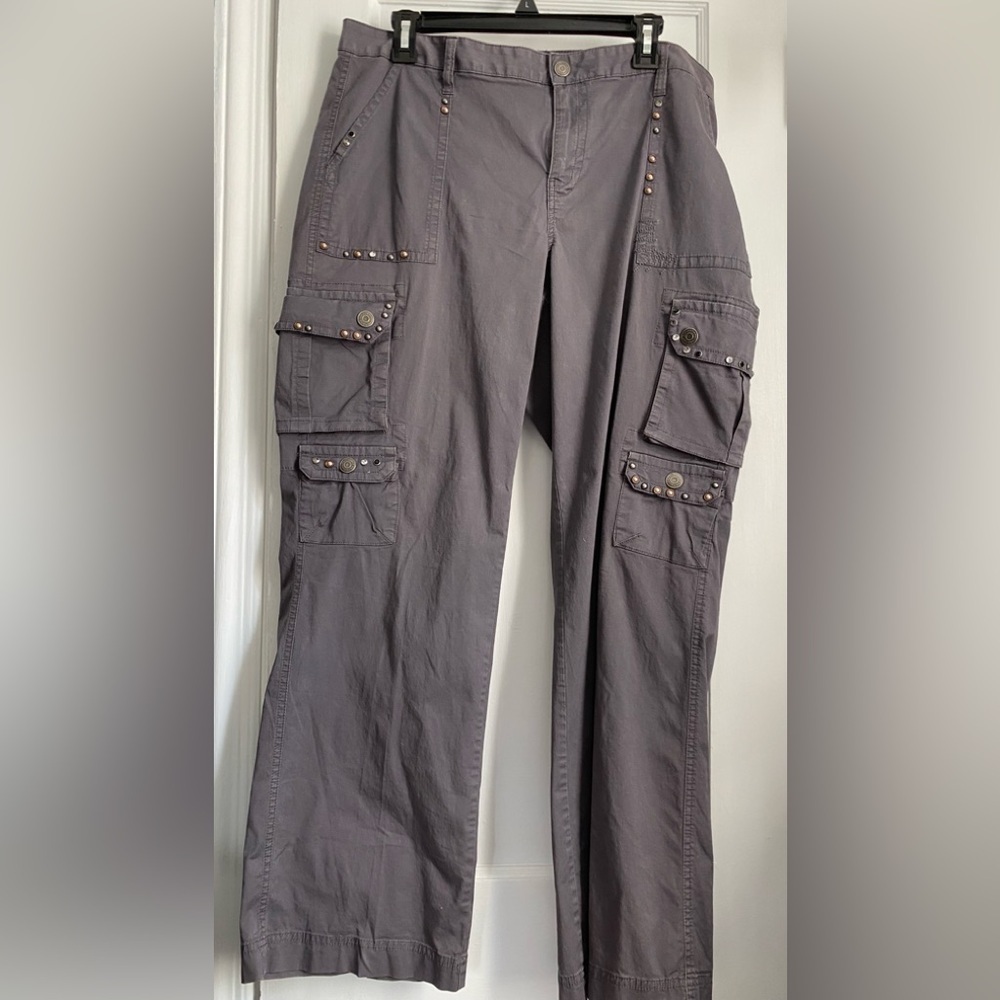 Gitano Gray Cargo Pants, Size 16 W - Picture 2 of 8
